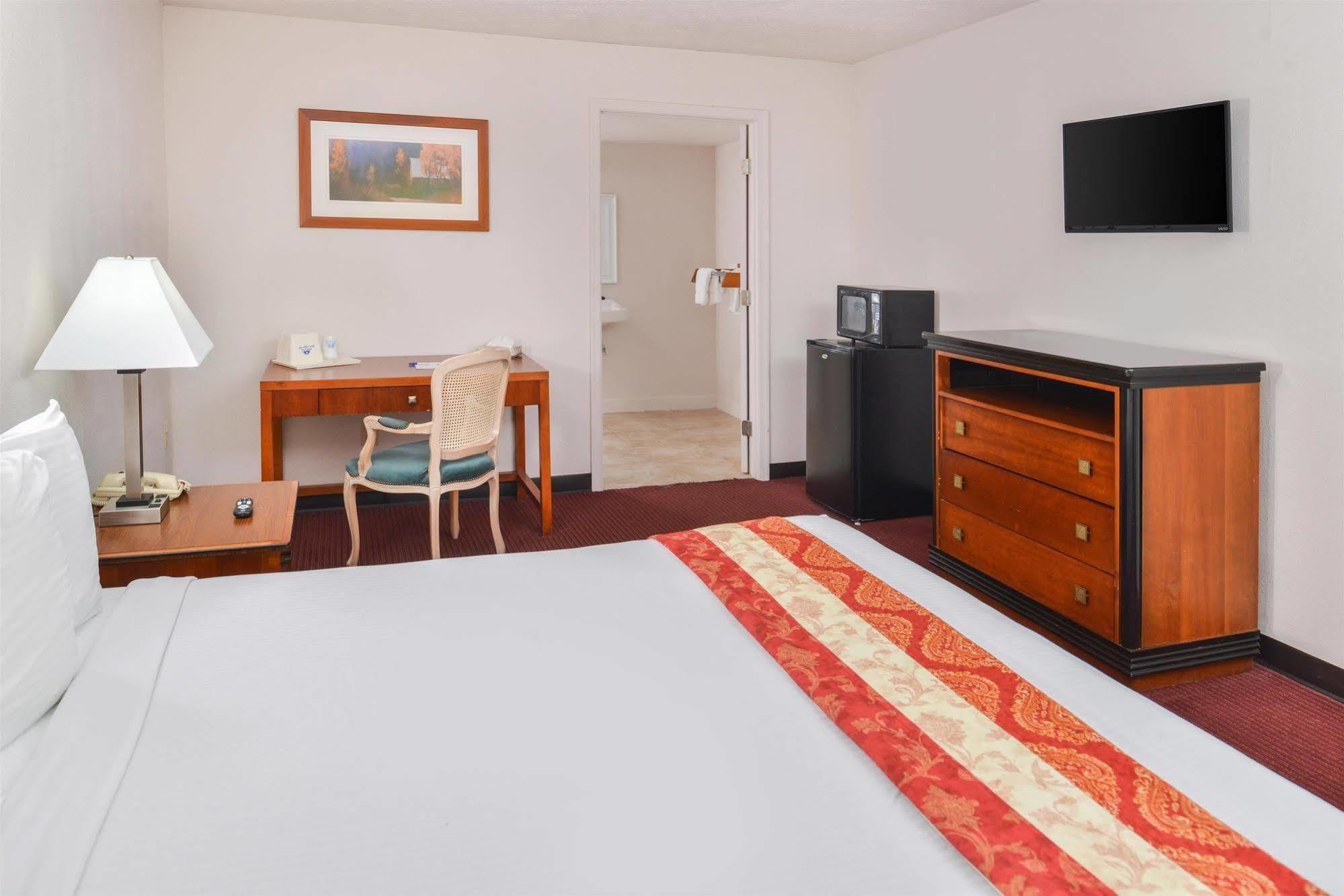 Americas Best Value Inn Norge 外观 照片
